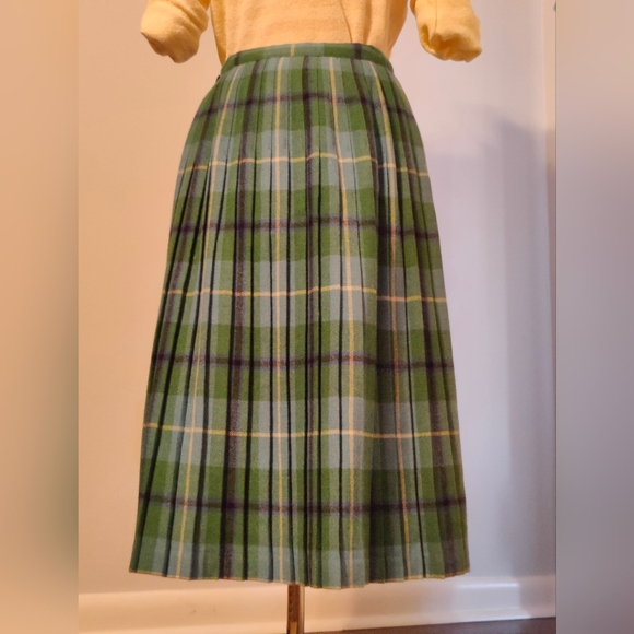 Mosbrook vintage▪️ mad for plaid▪️ academia school girl full length wool skirt S - Picture 8 of 12